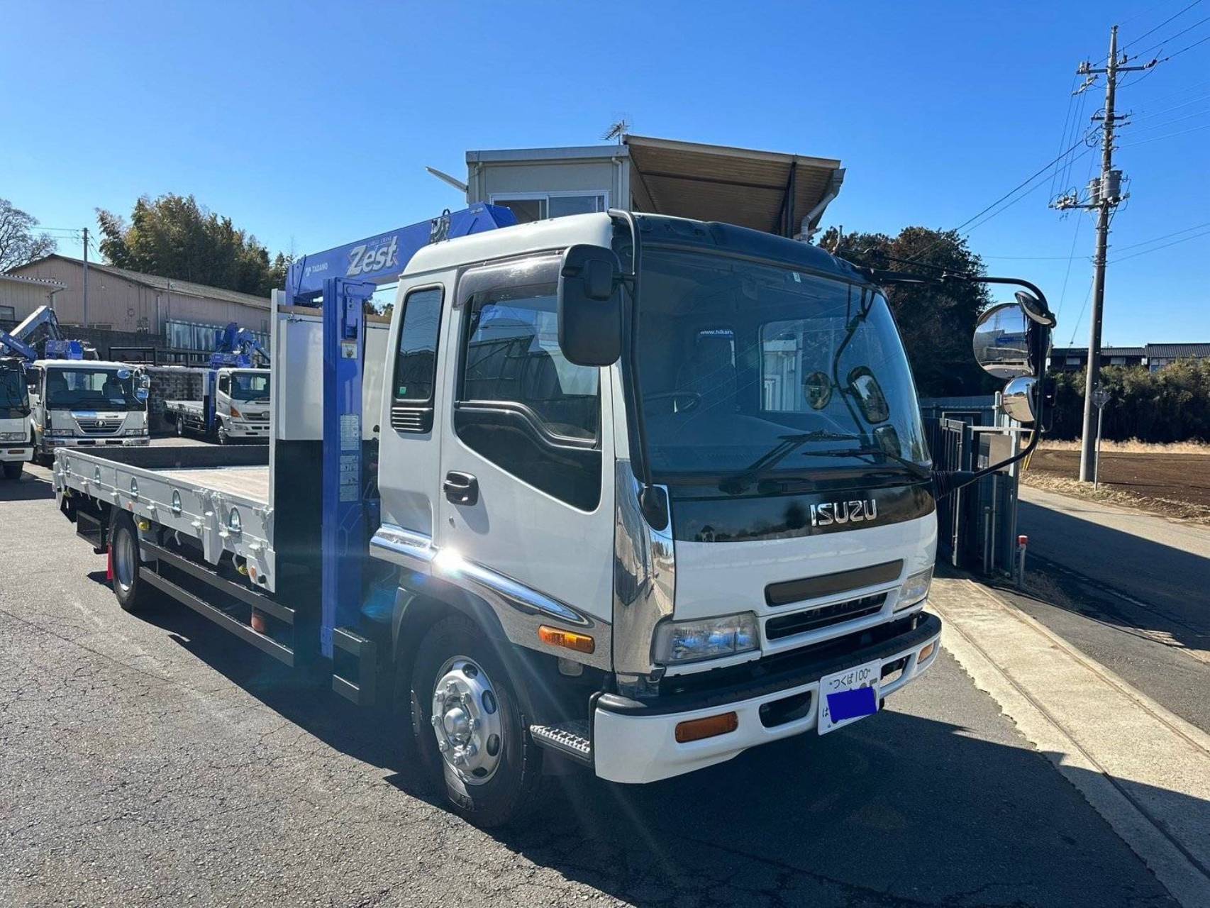 いすゞ フォワードセルフクレーン３段